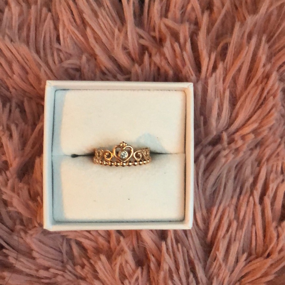 Pandora Princess Ring